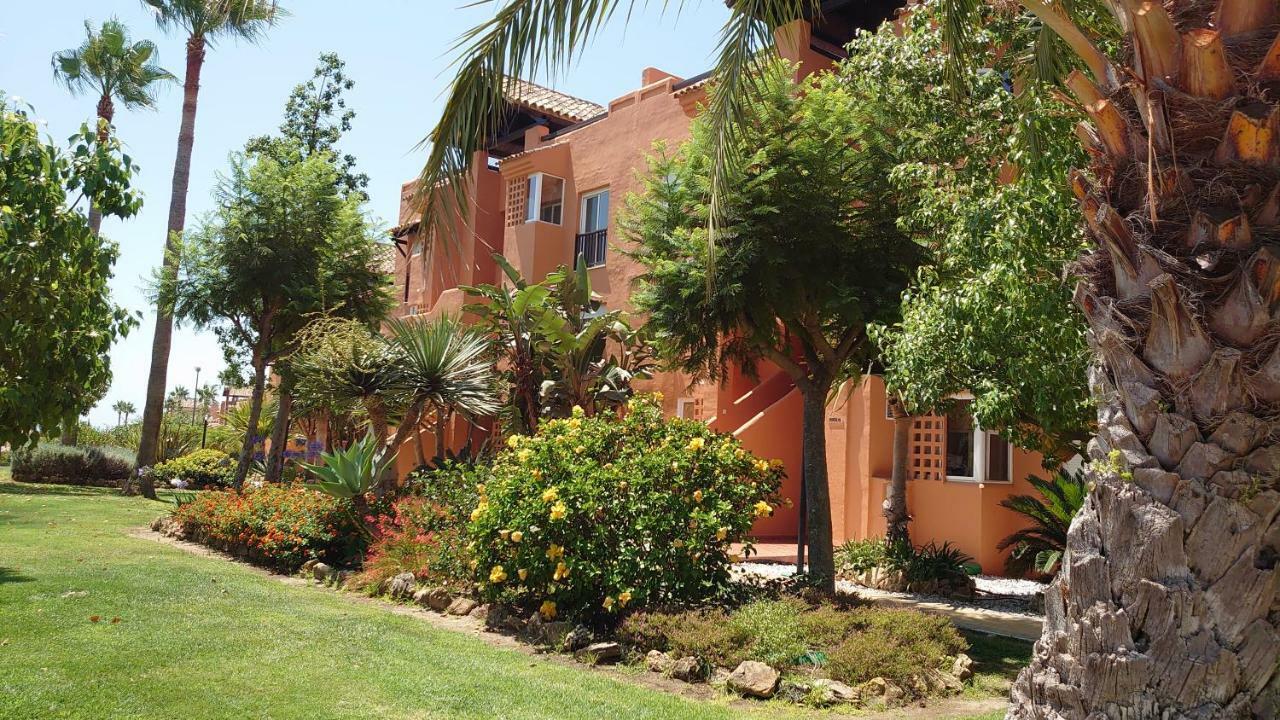 Casares Del Sol Penthouse Apartment Bagian luar foto