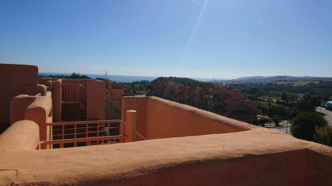 Casares Del Sol Penthouse Apartment Bagian luar foto