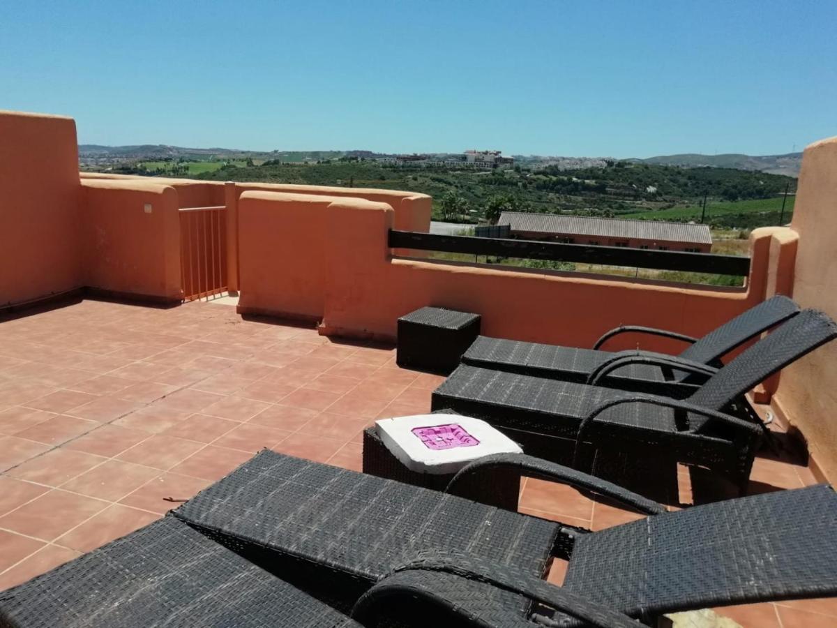 Casares Del Sol Penthouse Apartment Bagian luar foto